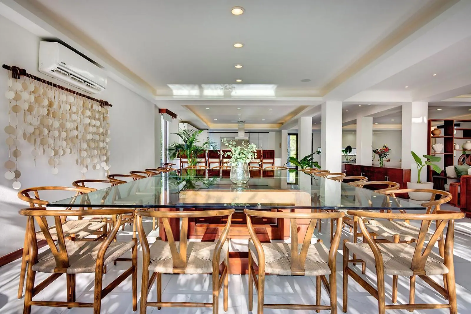 Sixteen Bedrooms Villa In بلايا ديل كارمن